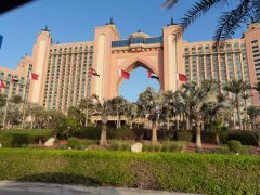 阿布扎比公司注冊代理甄選指南：避開陷阱，選對伙伴